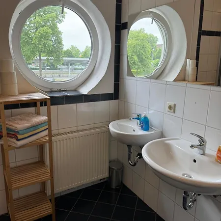 Nahe Bahnhof Apartamento *