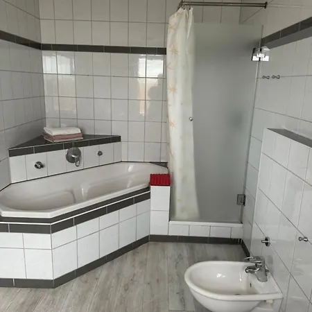 Nahe Bahnhof Apartamento